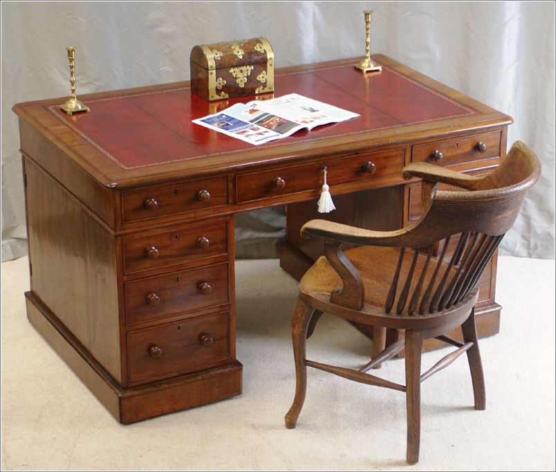 1027 Small Antique Mahogany Partners Desk
